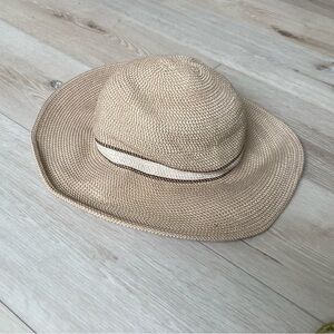 SOLAR ESCAPE Sun Hat Wide Floppy Brim Tan